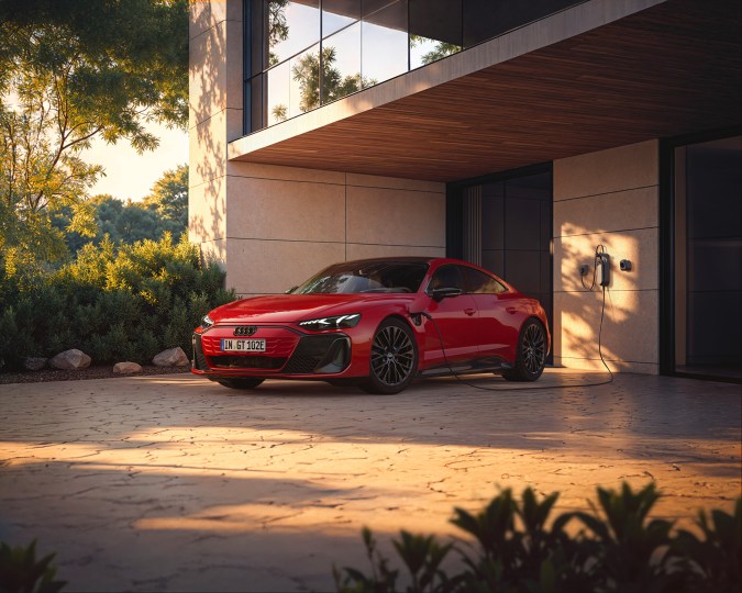 Audi e-tron GT quattro 2026 es el auto de entrada a la línea e-tron GT.