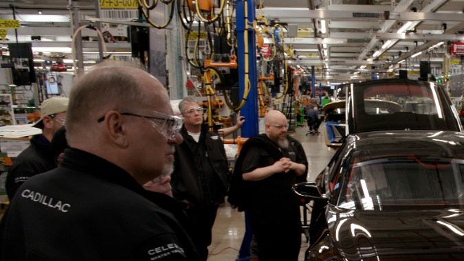 GM detiene envíos de vehículos a China