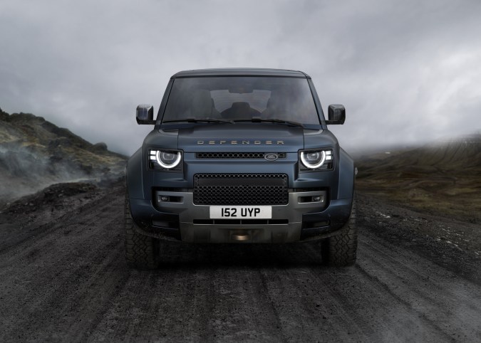 Land Rover Defender 2026 llega con nuevas opciones de colores.