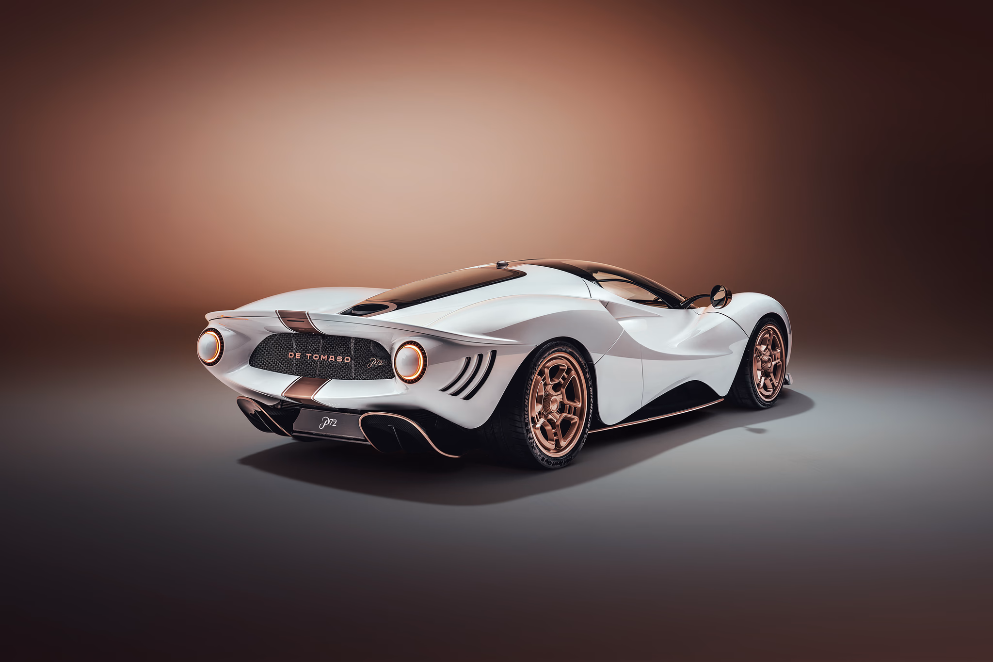 Lanzamiento del De Tomaso P72