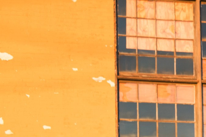 Dodge Charger Daytona 2026 tendrá versión cupé y sedan.