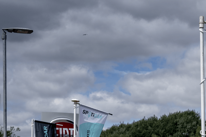 Reino Unido supera a México en precios de importación de autos a EE.UU.