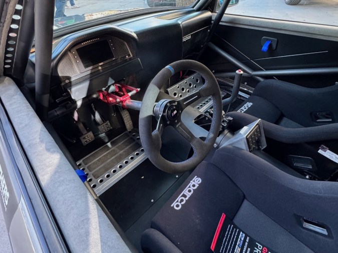 BMW E30 modificado: 1.000 CV de pura adrenalina
