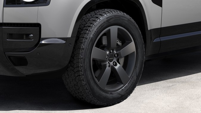 Land Rover Defender 2026 llega con nuevas opciones de personalización.