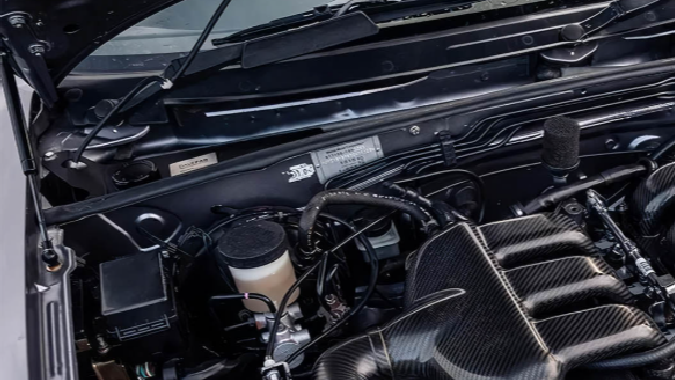 El Rocketeer MXV6 viene con un motor Jaguar V6.