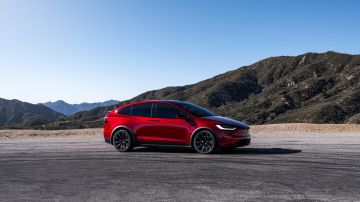 Problemas en cámara trasera de Tesla.