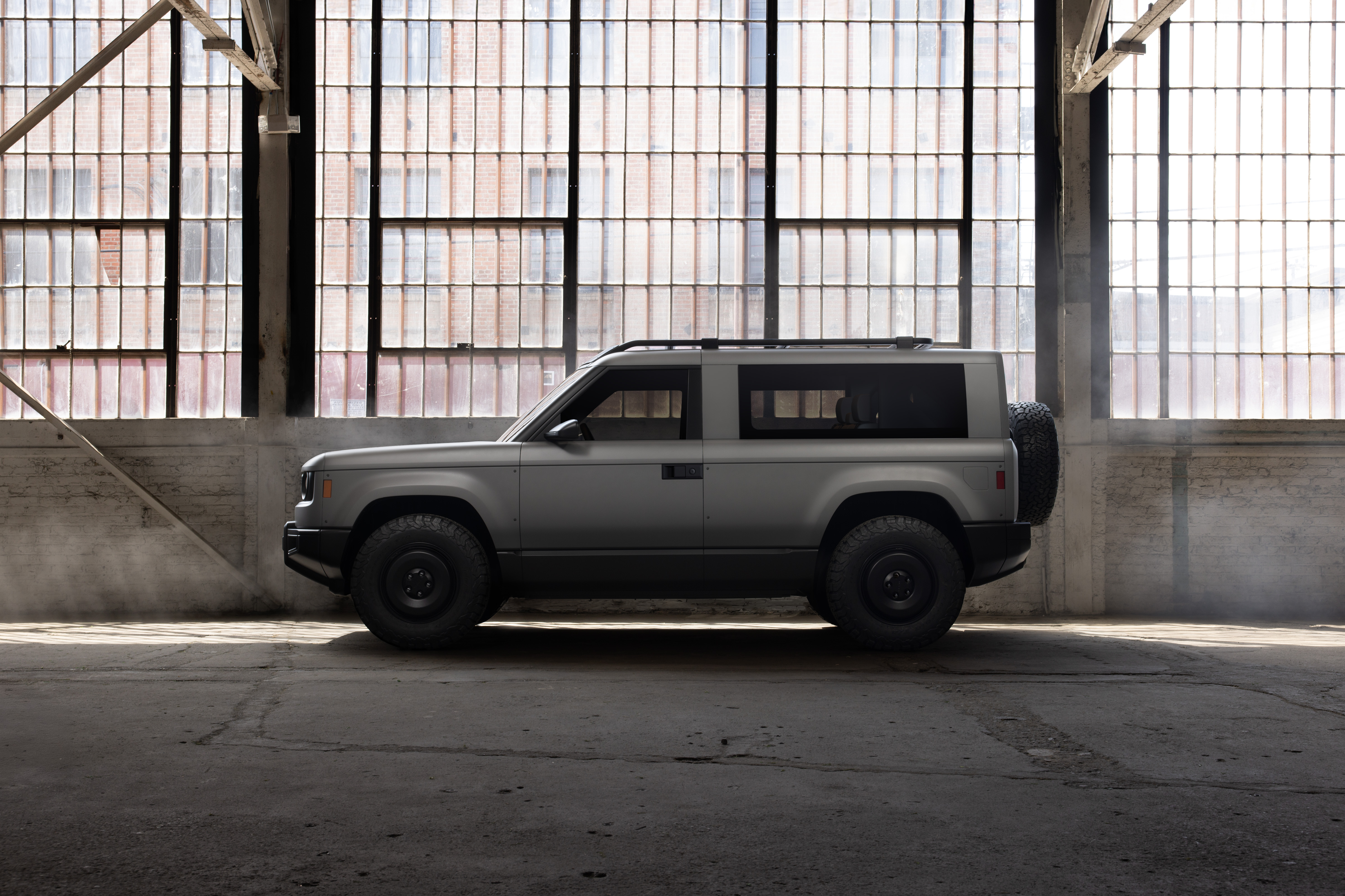 SUV - Profile