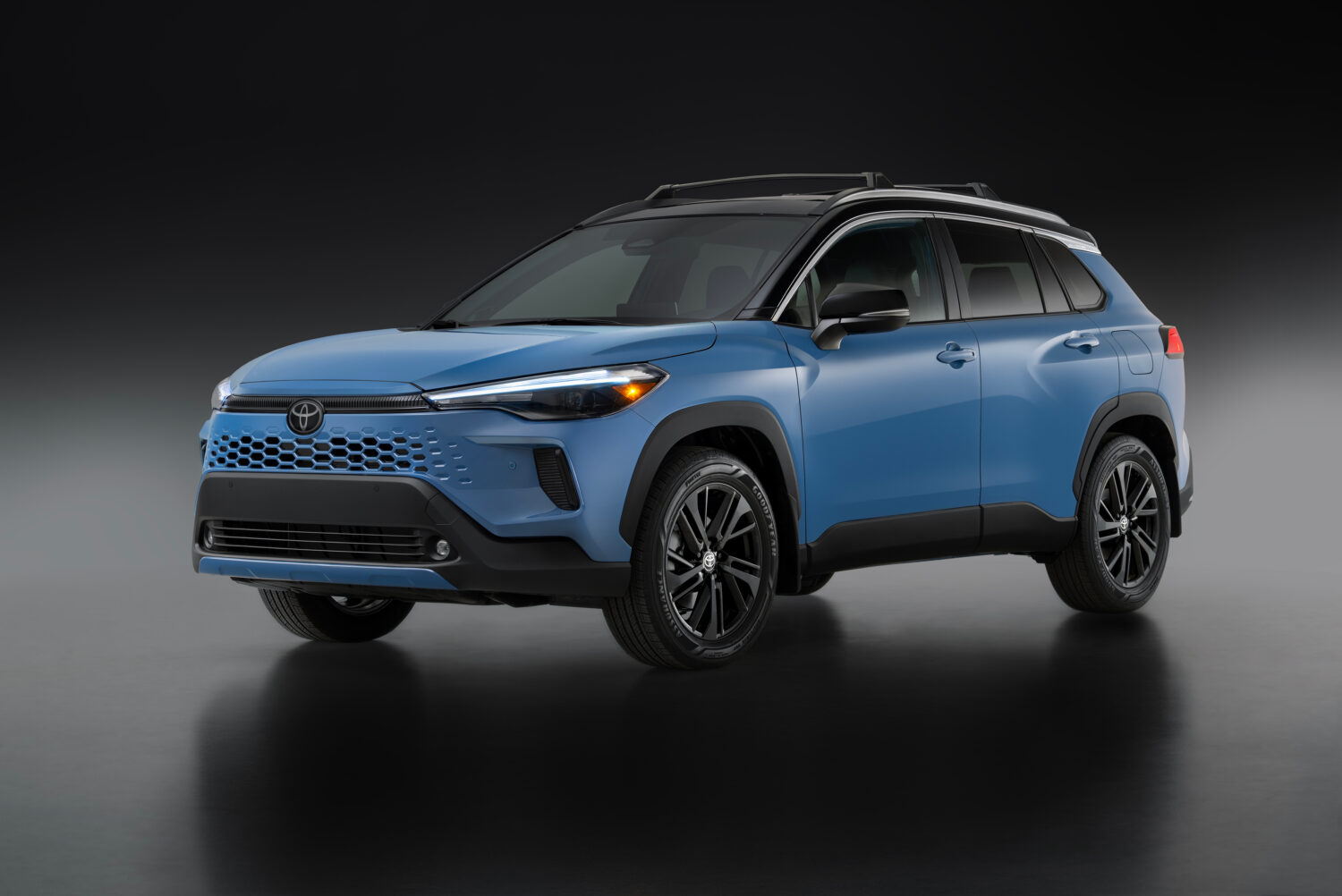 El Toyota Corolla Cross 2026 híbrido tiene buena potencia.