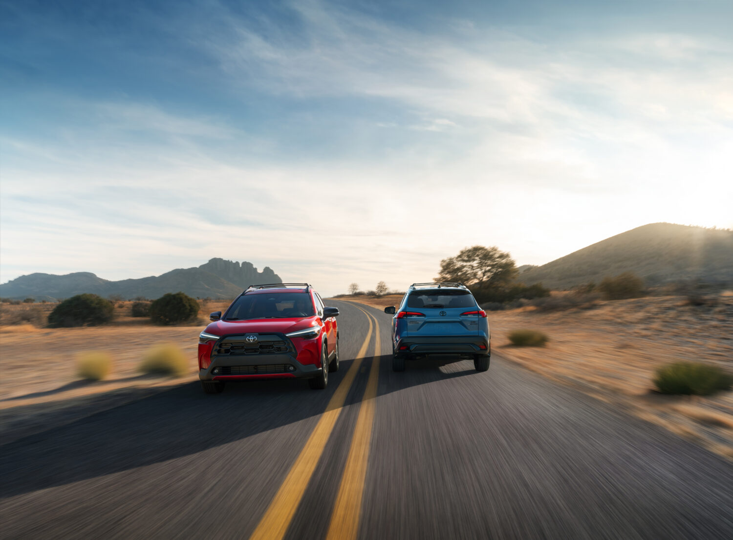 Toyota Corolla Cross 2026 se renueva con nuevos accesorios.