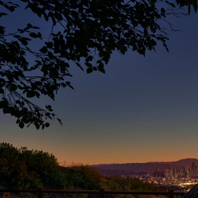 Toyota lanza el C-HR 2026 tiene un diseño renovado.