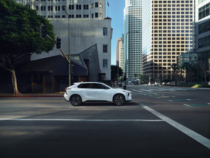 Toyota bZ 2026 tiene un diseño exterior renovado.