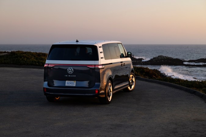 Volkswagen ID.Buzz está entre las mejores furgonetas del mercado.