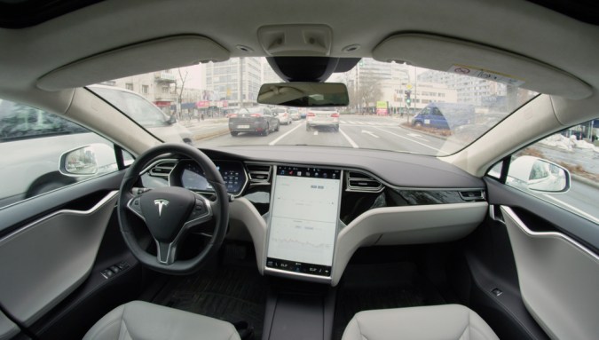 Cómo funciona el Autopilot de Tesla