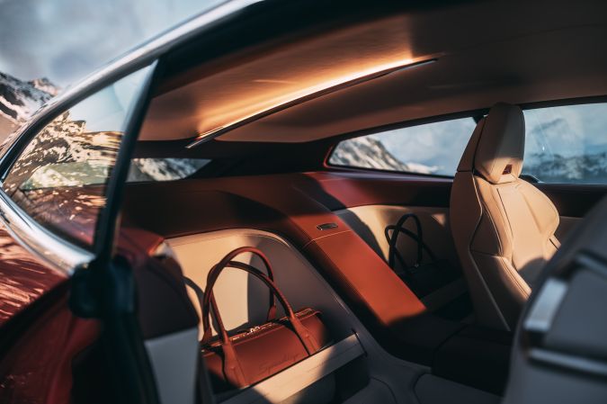 BMW Concept Speedtop Shooting Brake posee muchos elementos de artesanía.