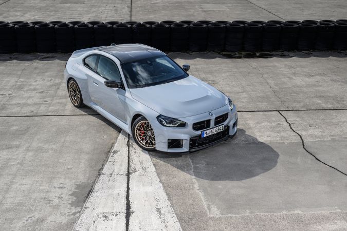 BMW M2 CS 2026 llega optimizado en potencia y conducción.