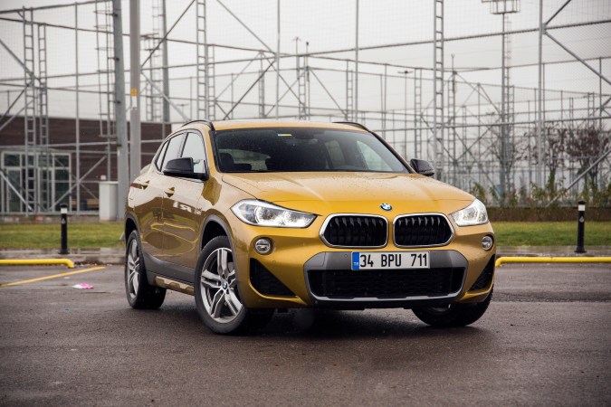 El BMW X2 se consigue por debajo de los $20,000 dólares en el mercado de autos usados.