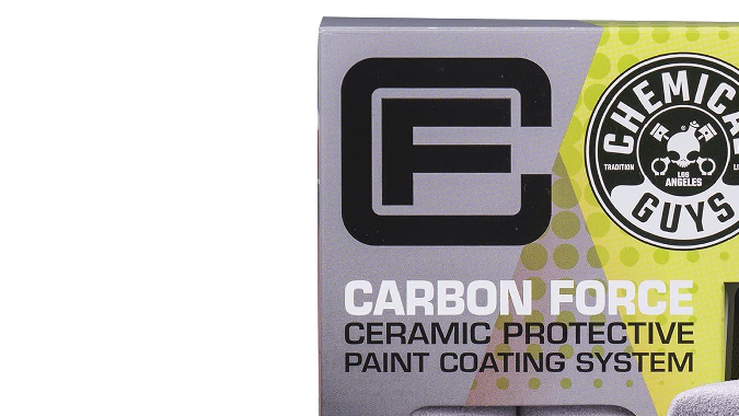 Coating cerámico para autos Carbon Force Chemical Guys es uno de los más usados en el detailing.