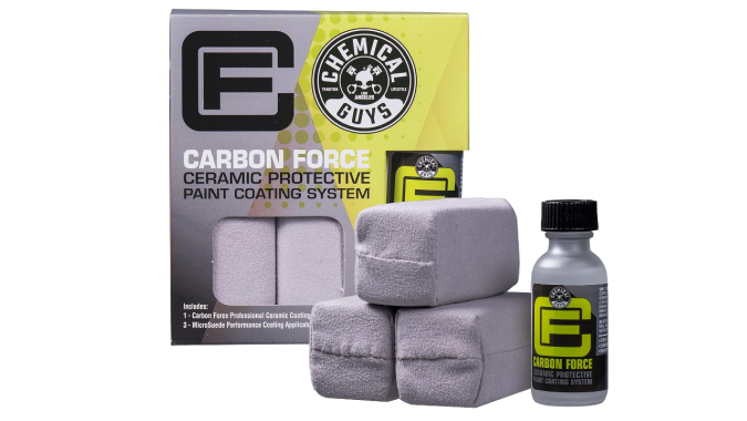 Coating cerámico para autos Carbon Force Chemical Guys es uno de los más usados en el detailing.
