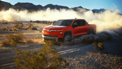 Chevrolet Silverado EV Trail Boss 2026 llega con capacidades todoterreno.