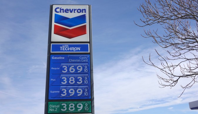comparación entre shell y chevron