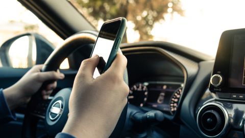 prevenir fallas en el auto desde tu teléfono