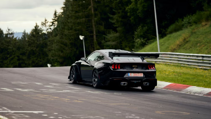 Ford Mustang GTD en Nürburgring superó su propio récord en esa pista.