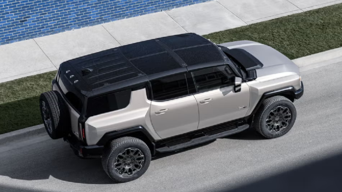 GMC Hummer EV 2026 costará alrededor de los $100,000 dólares.