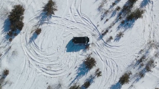 GMC Hummer EV 2026 agrega el modo King Crab.