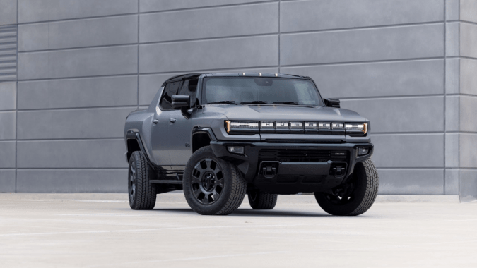 GMC Hummer EV 2026 llega con nuevas tecnologías.