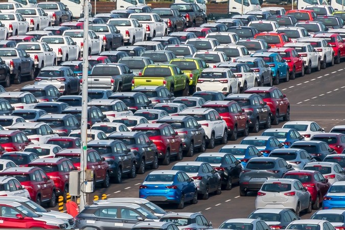 México prohíbe registrar estos autos de lujo importados