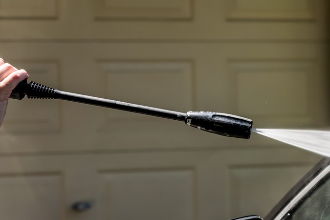 Lava tu auto como profesional con las mejores opciones del Top hidrolavadoras 2025