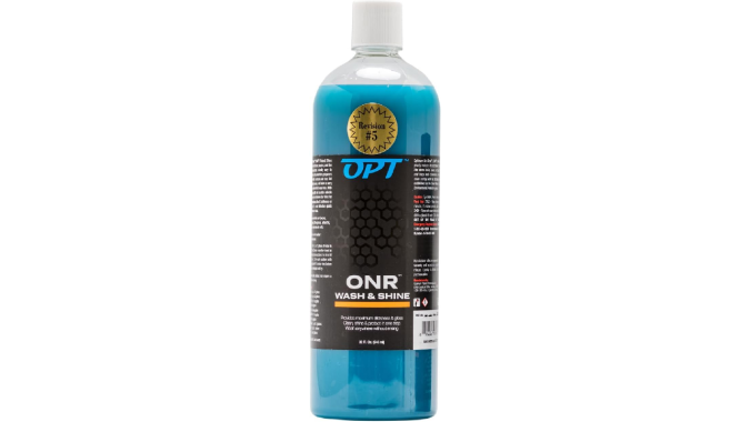 Optimum No Rinse Wash & Shine ofrece un gran lavado en seco.