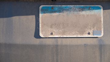 multas por ocultar placas de auto en new york