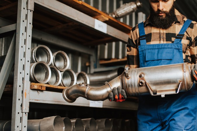 Mejores sitios para comprar repuestos de camiones