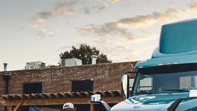 Volvo VNR Electric tiene una autonomía de 275 millas.