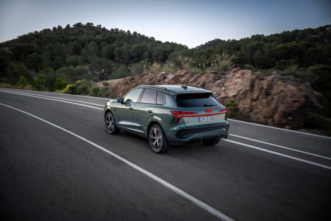 Audi Q3 2026 es uno de los mejores híbridos del mercado.