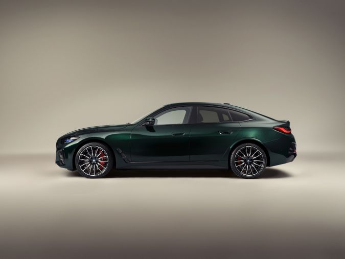 Explora el BMW i4 eDrive40