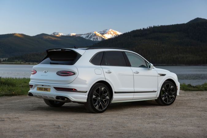 Bentley Bentayga Speed 2026 tiene una potencia de unos 650 caballos de fuerza.