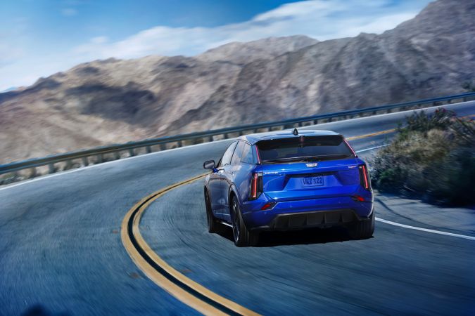 Cadillac OPTIQ-V 2026 llega con una autonomía de 275 millas.