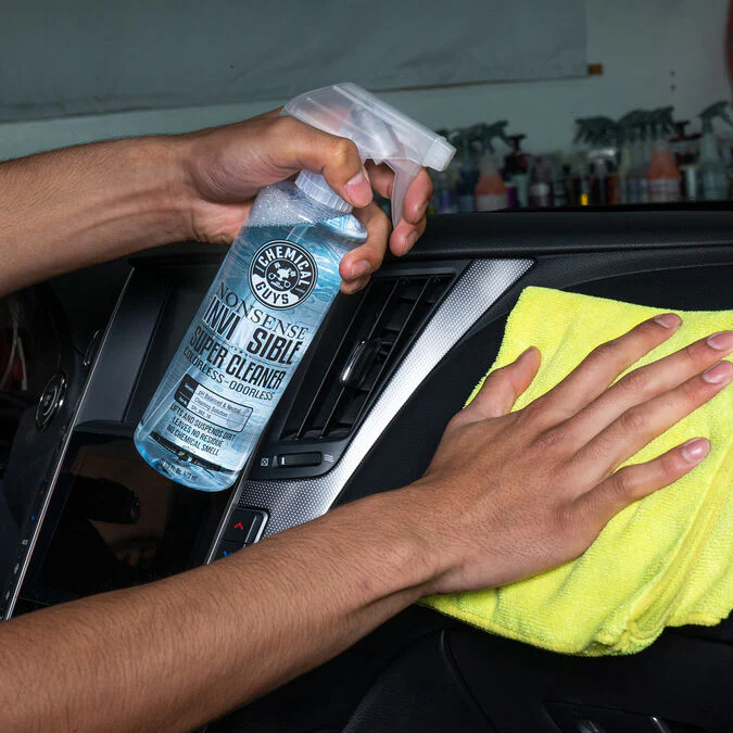 Los mejores limpiadores de tapizado para autos en 2025.