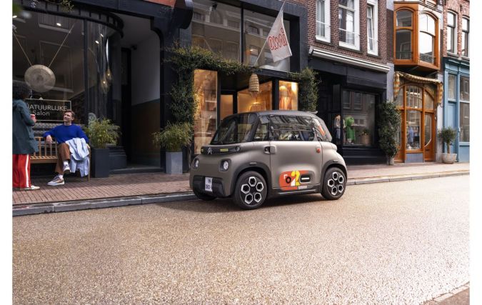 Descubre el futuro de los micro EVs en ciudades modernas.