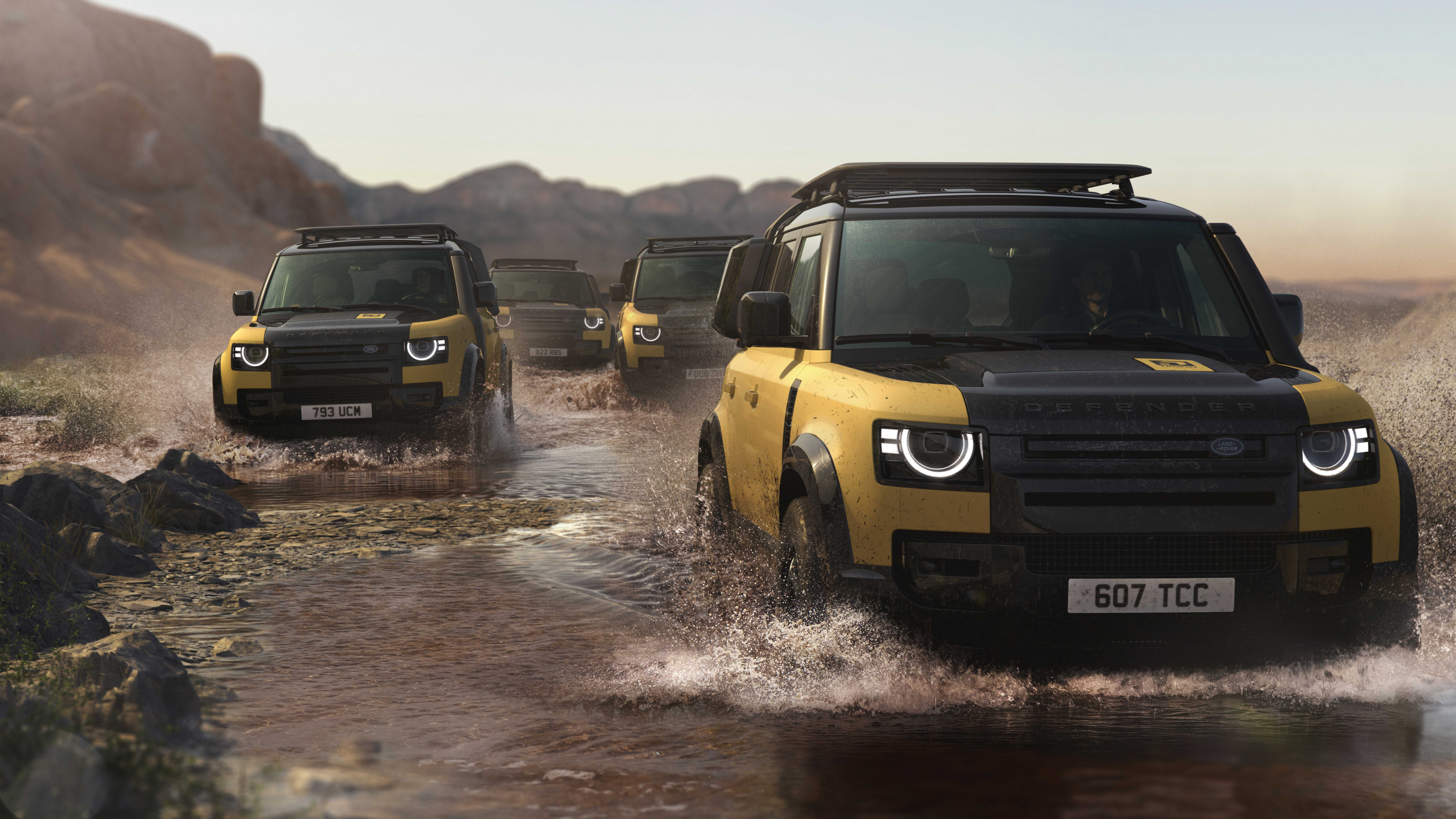 Land Rover Defender Trophy Edition 2026 tiene elementos para ir de expedición.