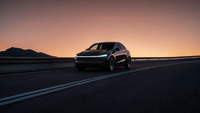 Los robotaxis de Tesla inician pruebas en Austin con Model Y.