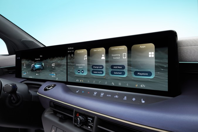 Nissan Leaf 2026 tiene un interior más moderno.