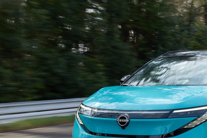 Nissan Leaf 2026 llega para una tercera generación.