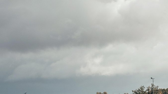 Porsche 963 RSP logra inspirarse en el 917 Martini con pintura original.