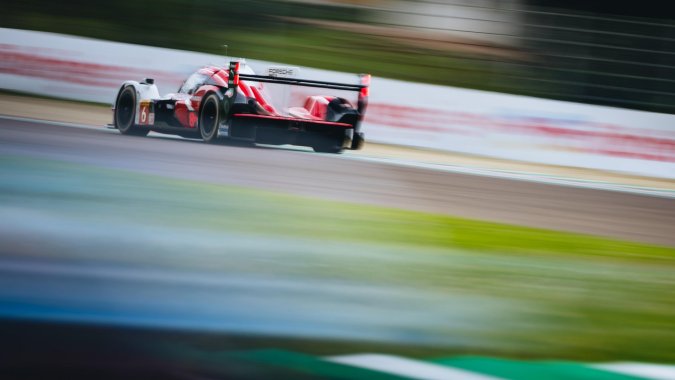 Porsche presenta el 963 RSP, un hypercar que une pista y calle