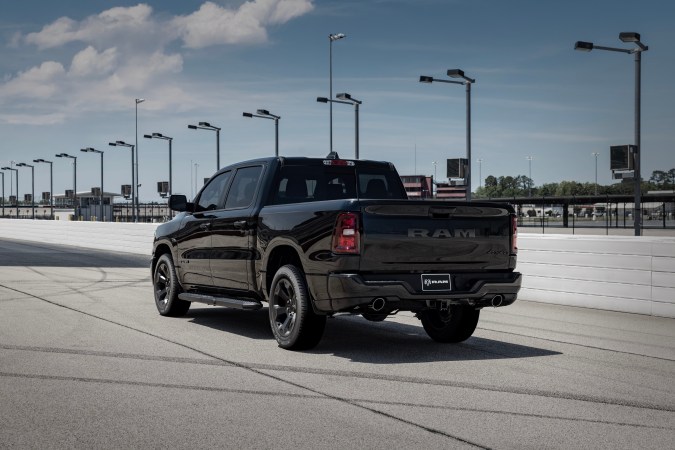 Ram 1500 2026 vuelve con los motores HEMI V8.