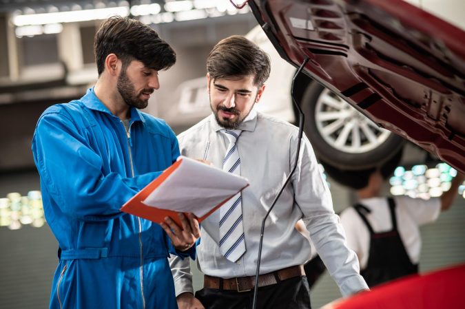 Seguros de autos más eficientes gracias a la IA de Tractable.