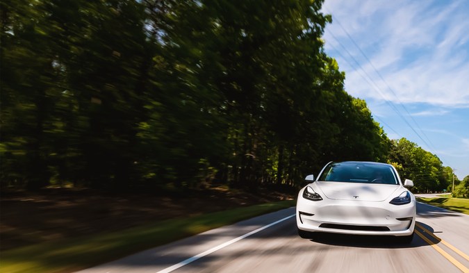 Guía para un road trip eléctrico por las rutas míticas de USA.